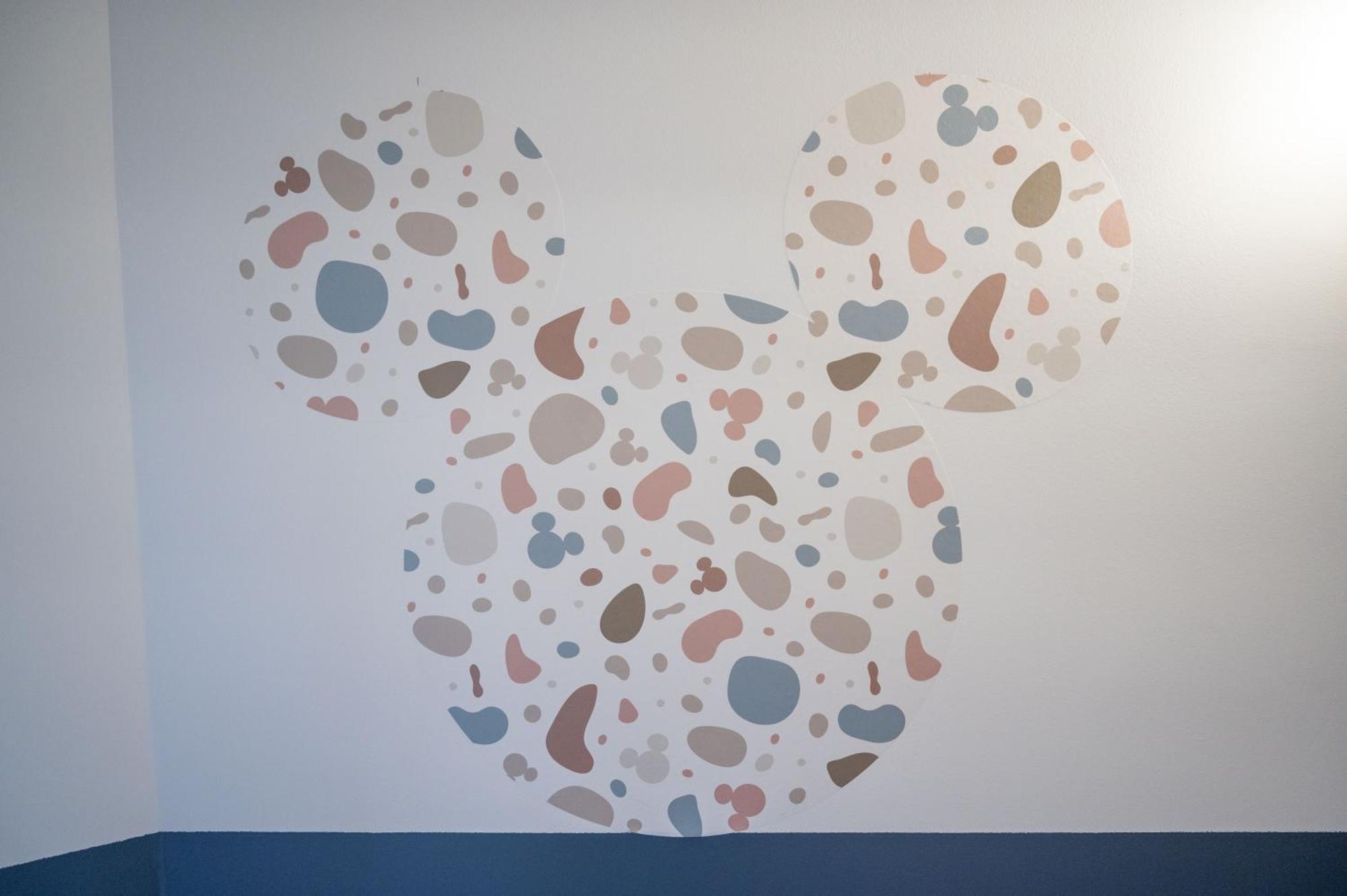 Immodely & La Parade De Disney سيري المظهر الخارجي الصورة